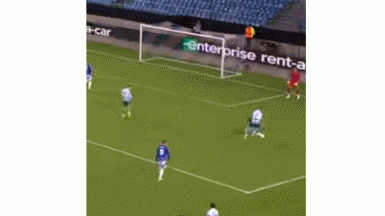 mk体育官方网站入口16岁197天！爱尔兰小将成欧战历史最年轻进球者，打破卢卡库纪录