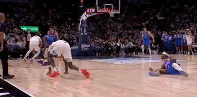 mk体育官方网站入口初生牛犊不怕虎!新秀小香农10中4砍13分6板 正负值+23全队最高